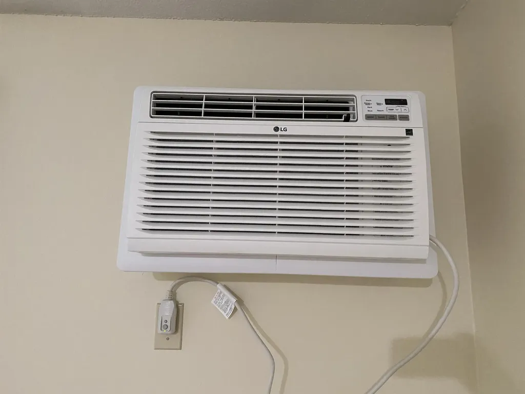 145 Eastern Avenue Manchester NH 03104