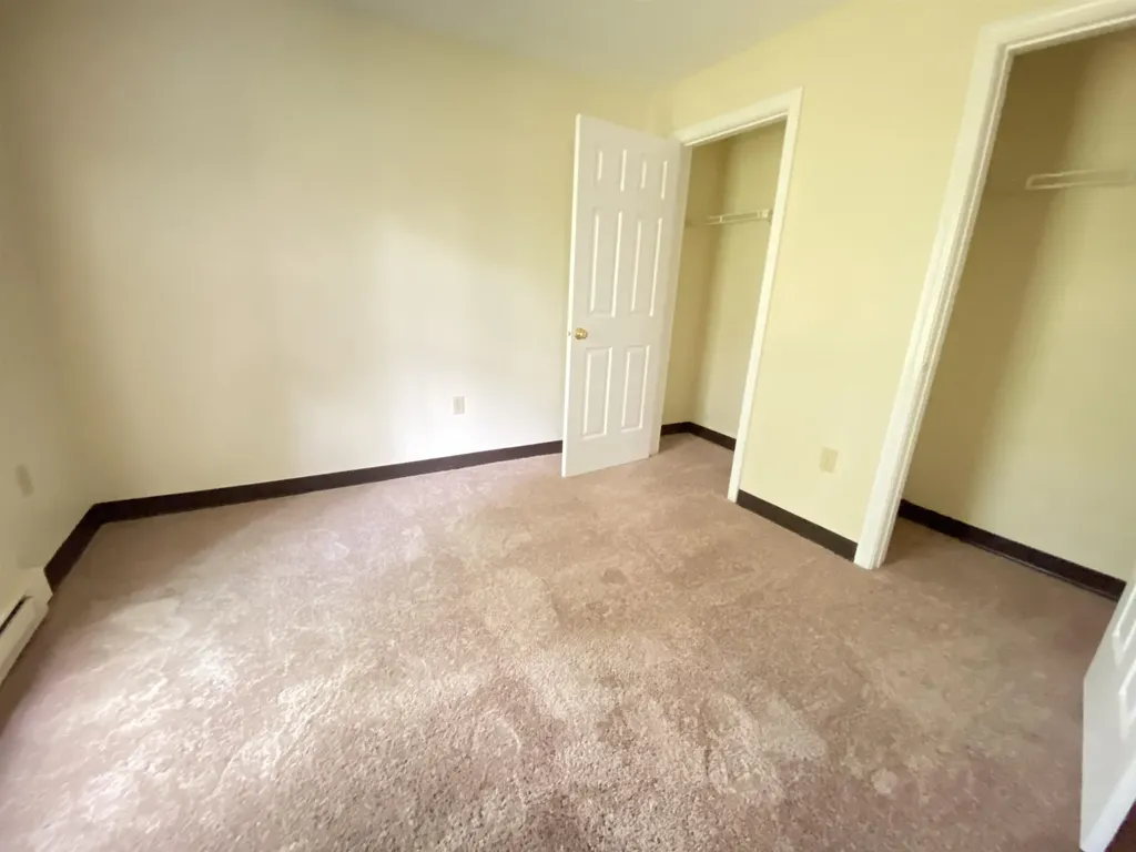 145 Eastern Avenue Manchester NH 03104