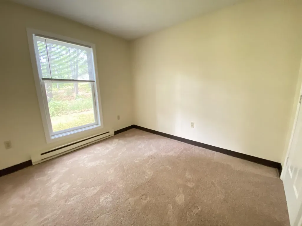 145 Eastern Avenue Manchester NH 03104