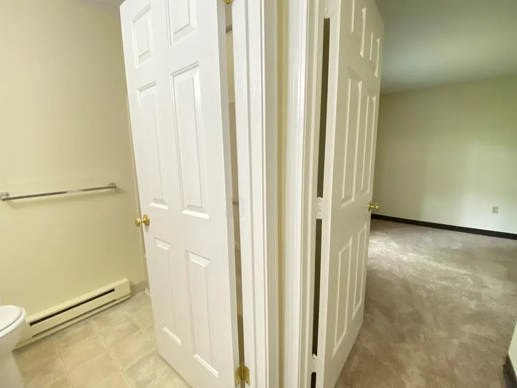 145 Eastern Avenue Manchester NH 03104