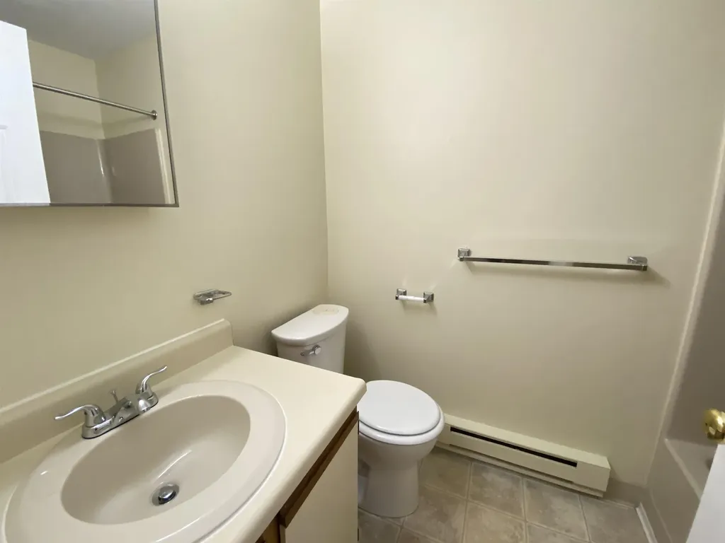 145 Eastern Avenue Manchester NH 03104