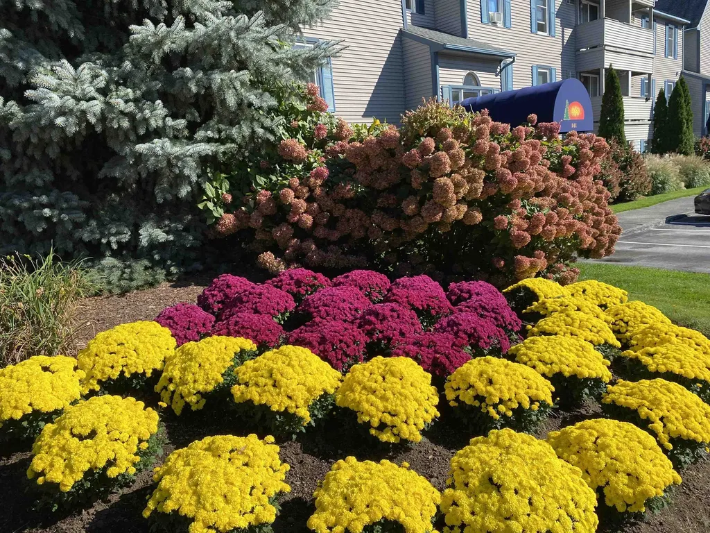 145 Eastern Avenue Manchester NH 03104