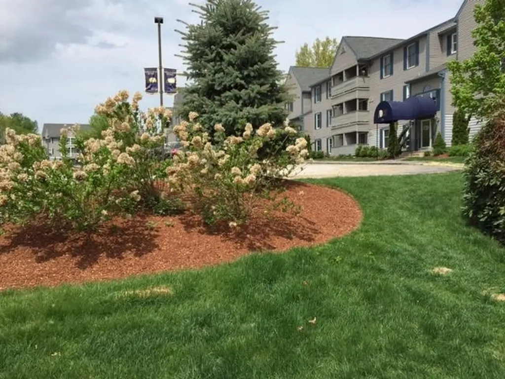 145 Eastern Avenue Manchester NH 03104