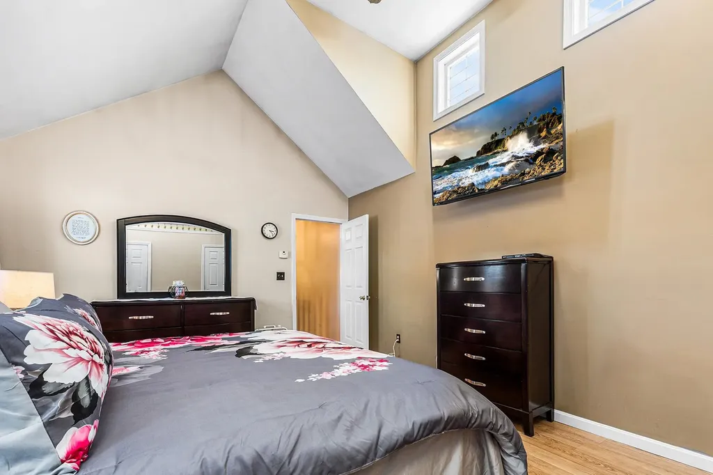 8 Haynes Road Clarksville NH 03592