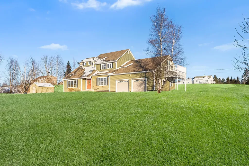 8 Haynes Road Clarksville NH 03592