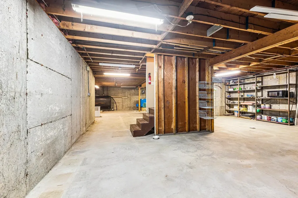 8 Haynes Road Clarksville NH 03592