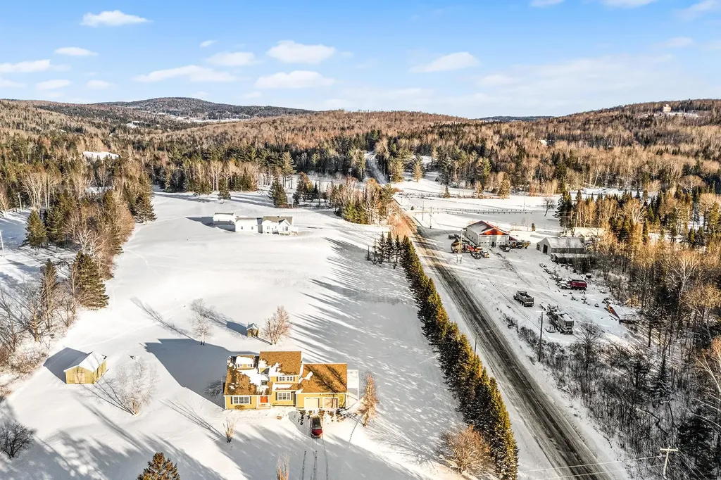 8 Haynes Road Clarksville NH 03592