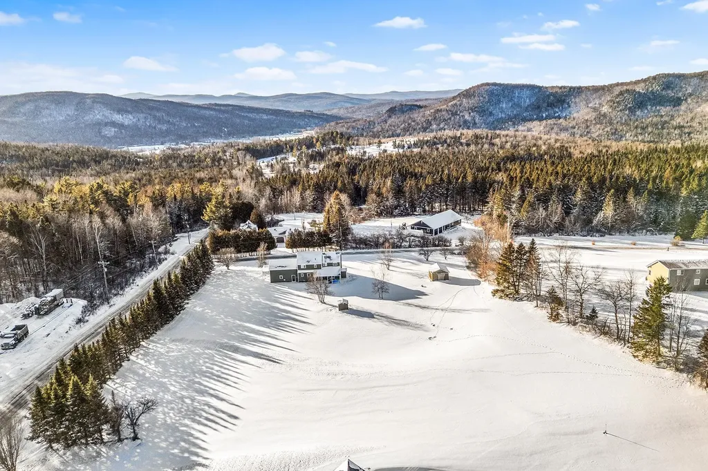 8 Haynes Road Clarksville NH 03592