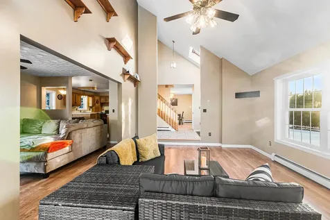 8 Haynes Road Clarksville NH 03592