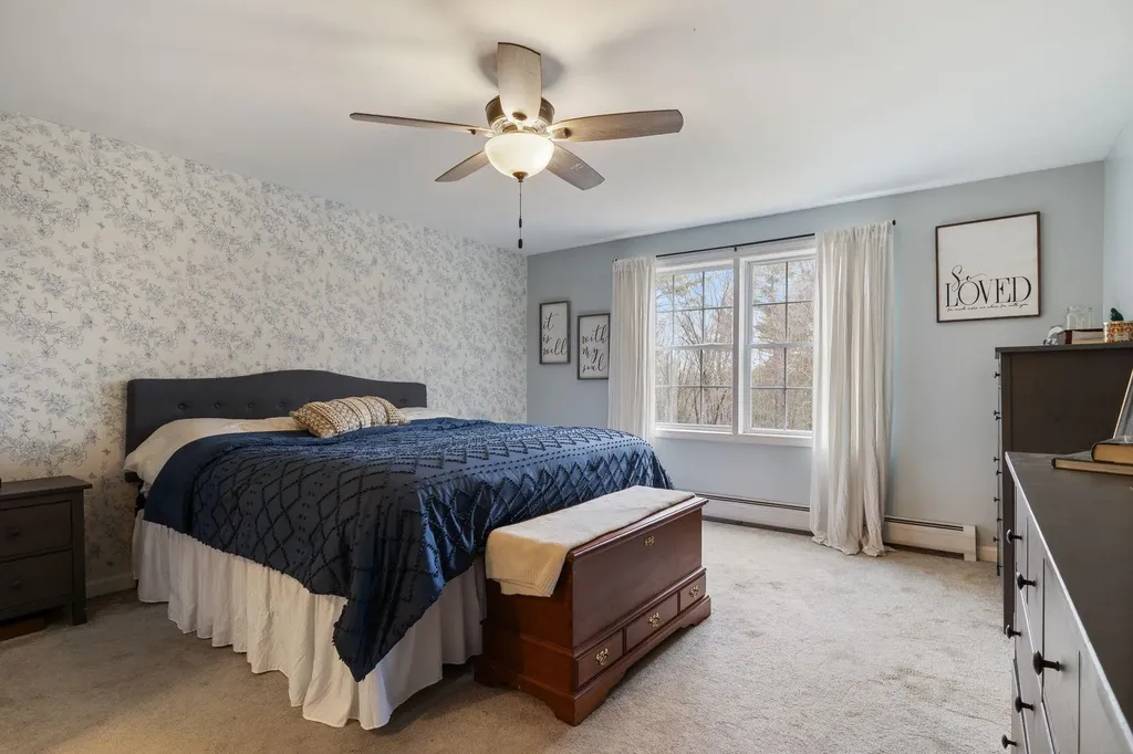 19 Meadow Lark Lane Epsom NH 03234