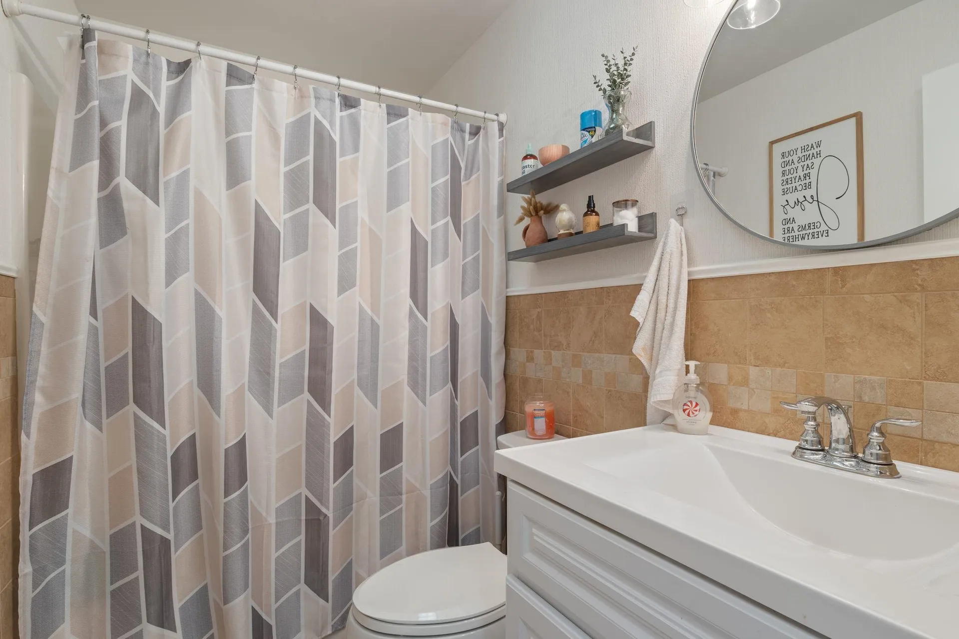 19 Meadow Lark Lane Epsom NH 03234