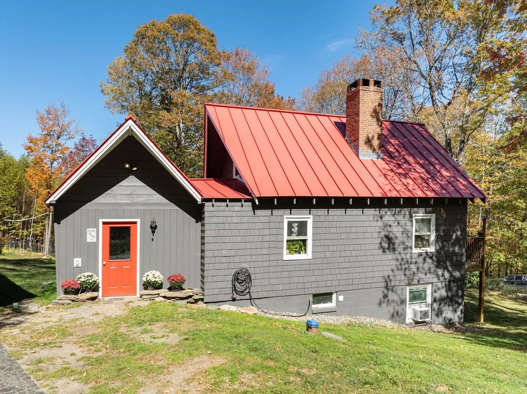 60 Higley Hill Dover VT 05341