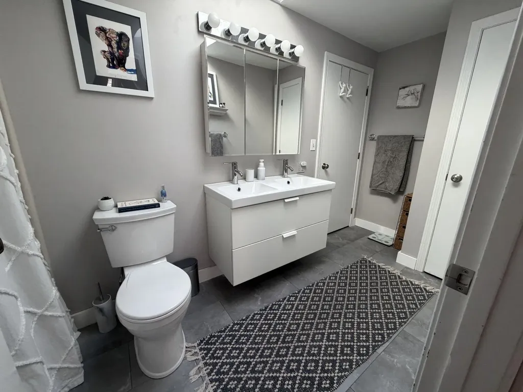 38 Tideview Drive Dover NH 03820