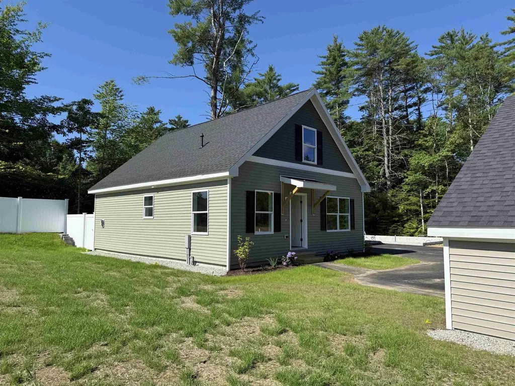 25A Woodland Way Plymouth NH 03264