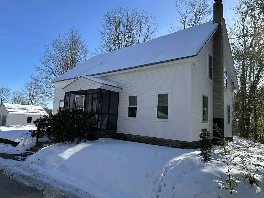 22 Altemont Street Peterborough NH 03458