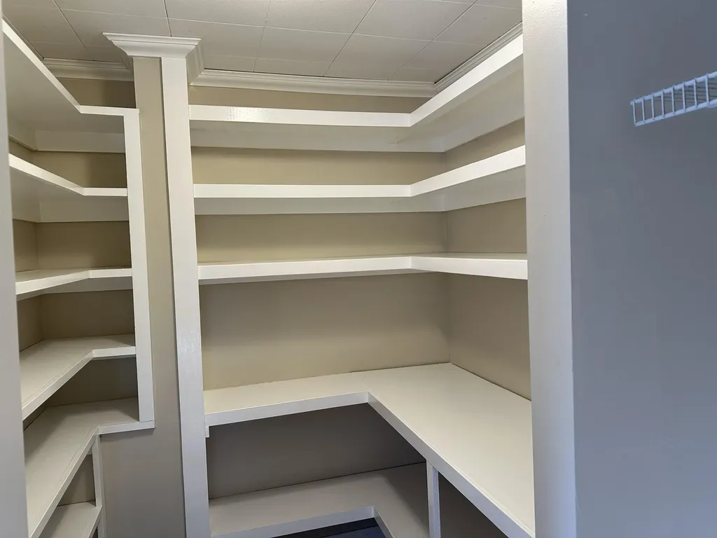 22 Altemont Street Peterborough NH 03458