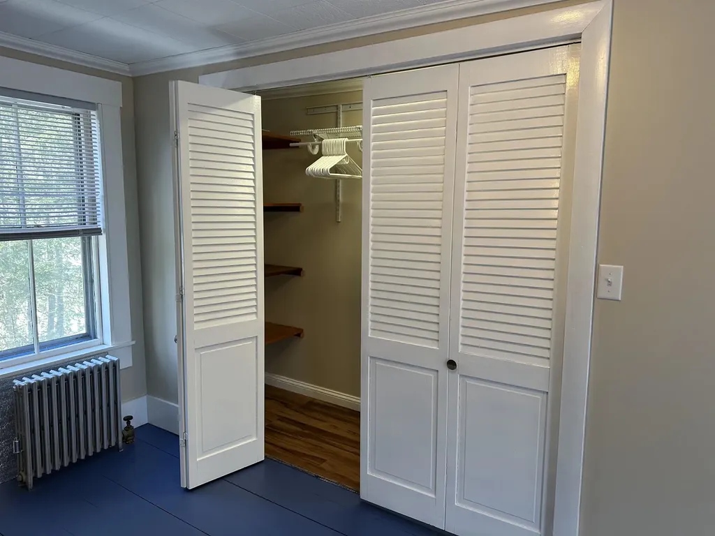 22 Altemont Street Peterborough NH 03458