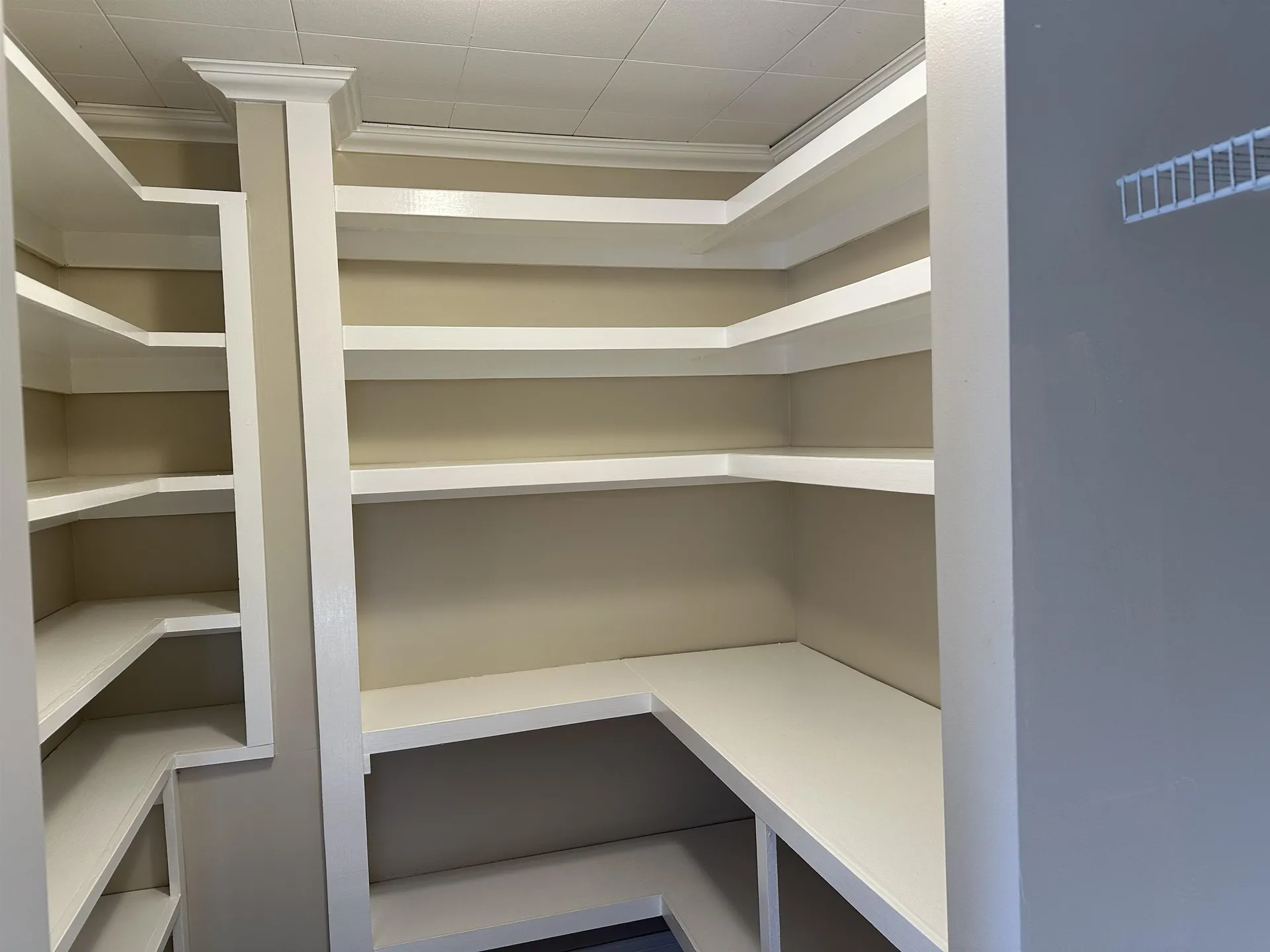 22 Altemont Street Peterborough NH 03458