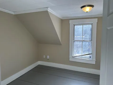 22 Altemont Street Peterborough NH 03458