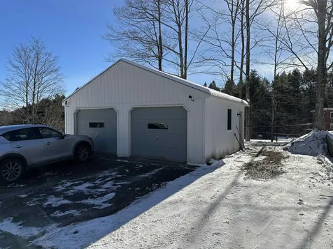 22 Altemont Street Peterborough NH 03458