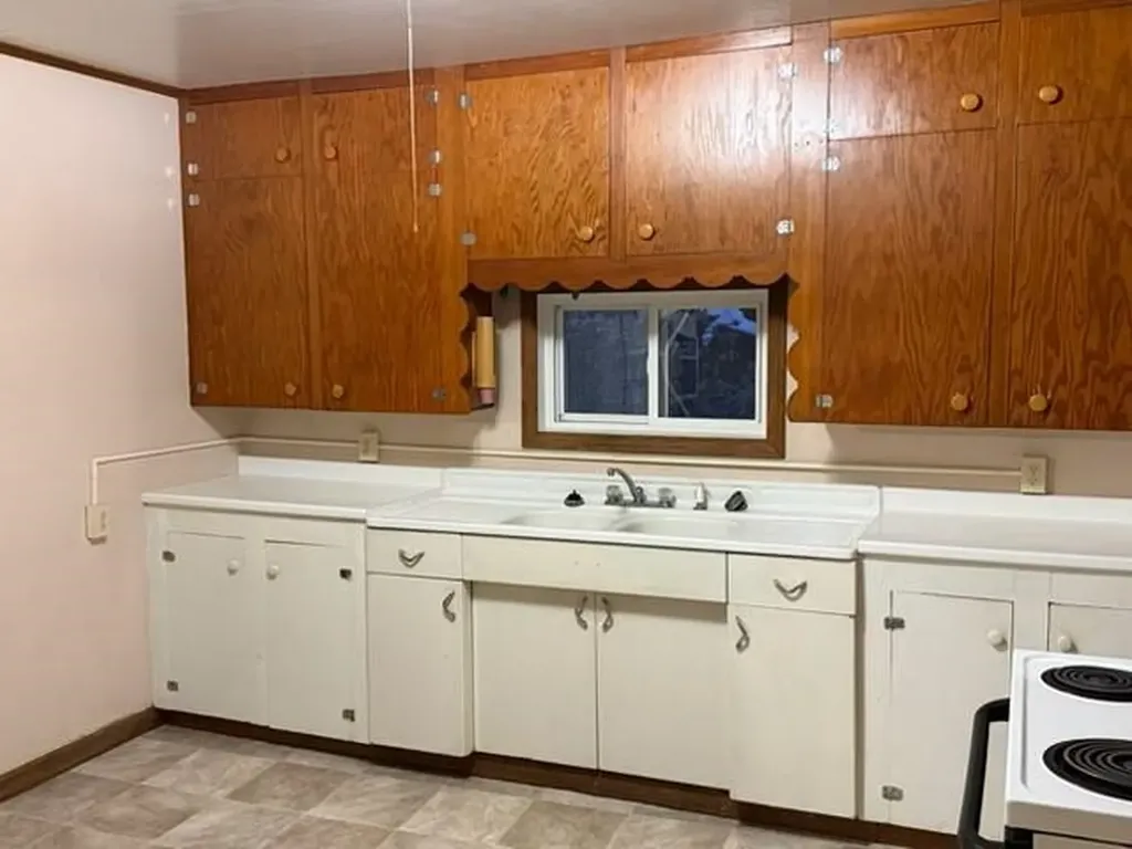 761 Western Avenue Berlin NH 03570