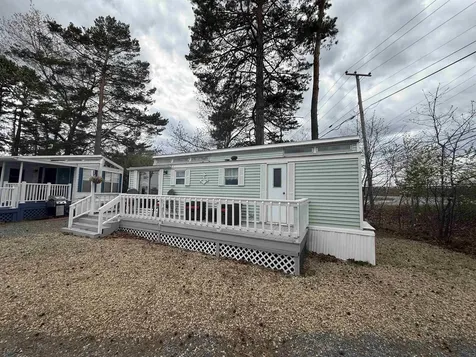 308 State Route 286 Seabrook NH 03874