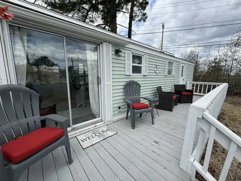 308 State Route 286 Seabrook NH 03874