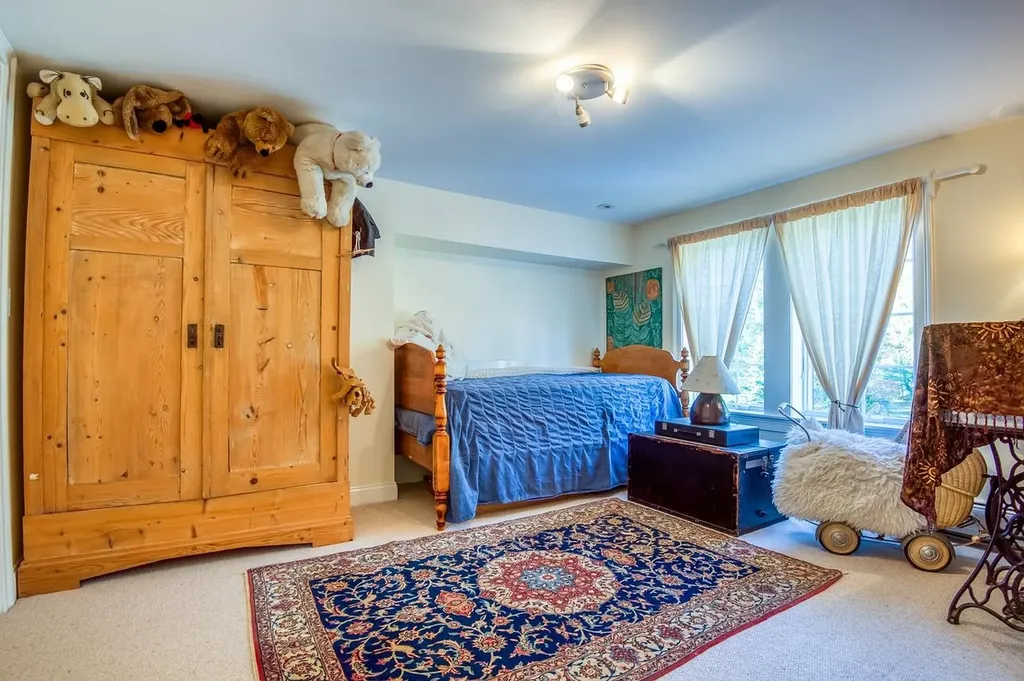 146 Calef Highway Barrington NH 03825