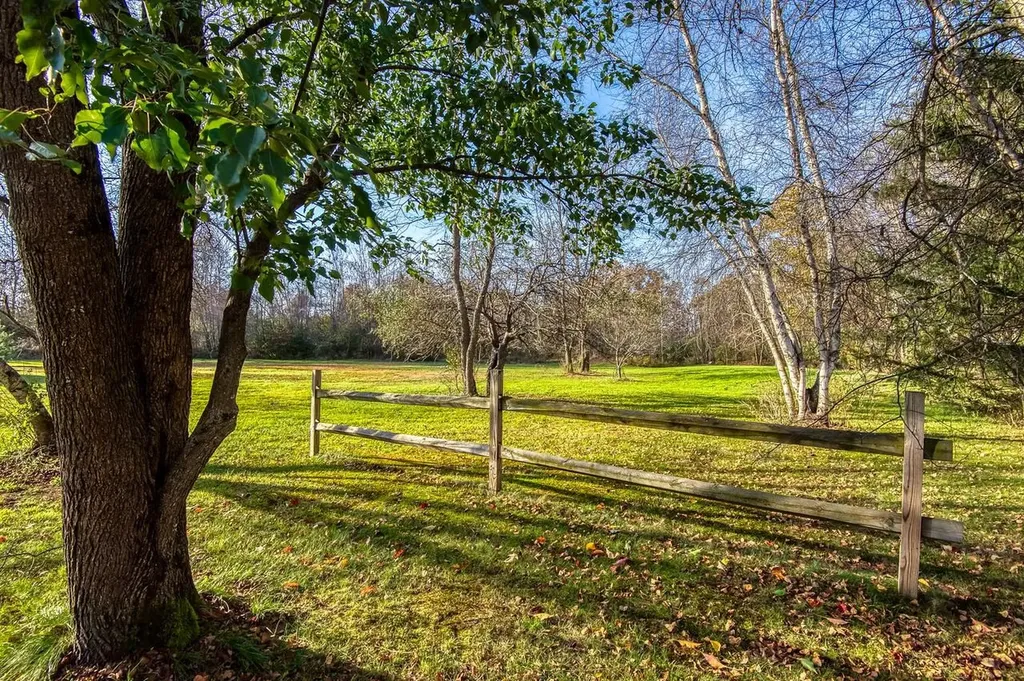 146 Calef Highway Barrington NH 03825