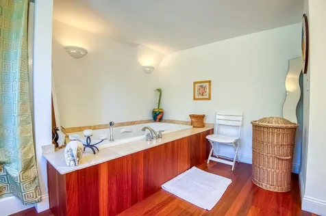 146 Calef Highway Barrington NH 03825