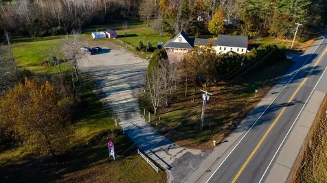 146 Calef Highway Barrington NH 03825