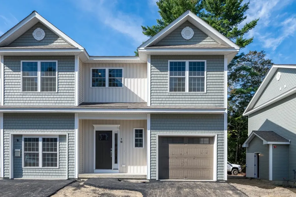 1B Dearborn Circle Goffstown NH 03045