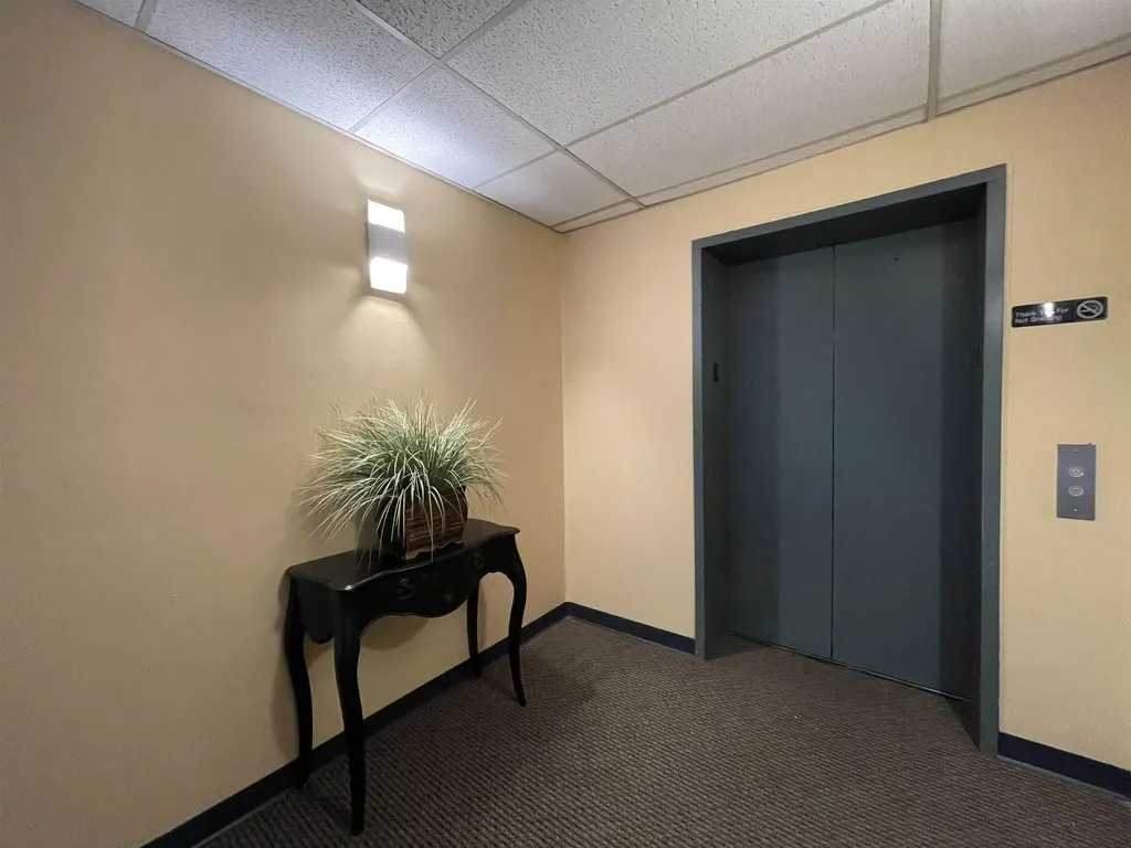 30 Hanover Street Manchester NH 03103