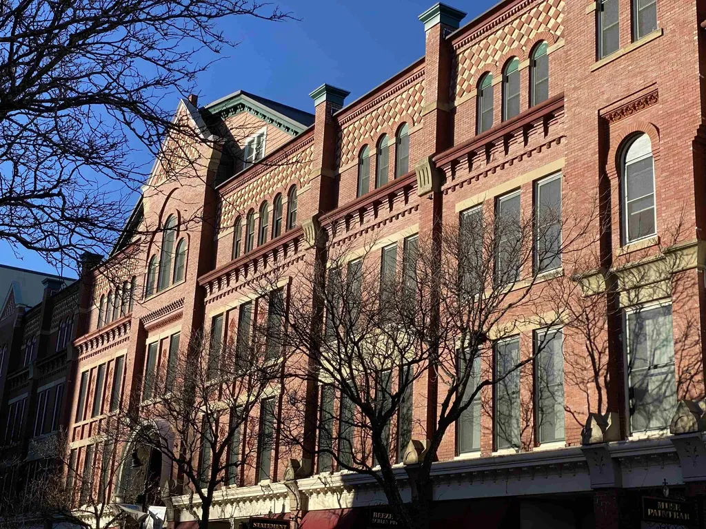 30 Hanover Street Manchester NH 03103