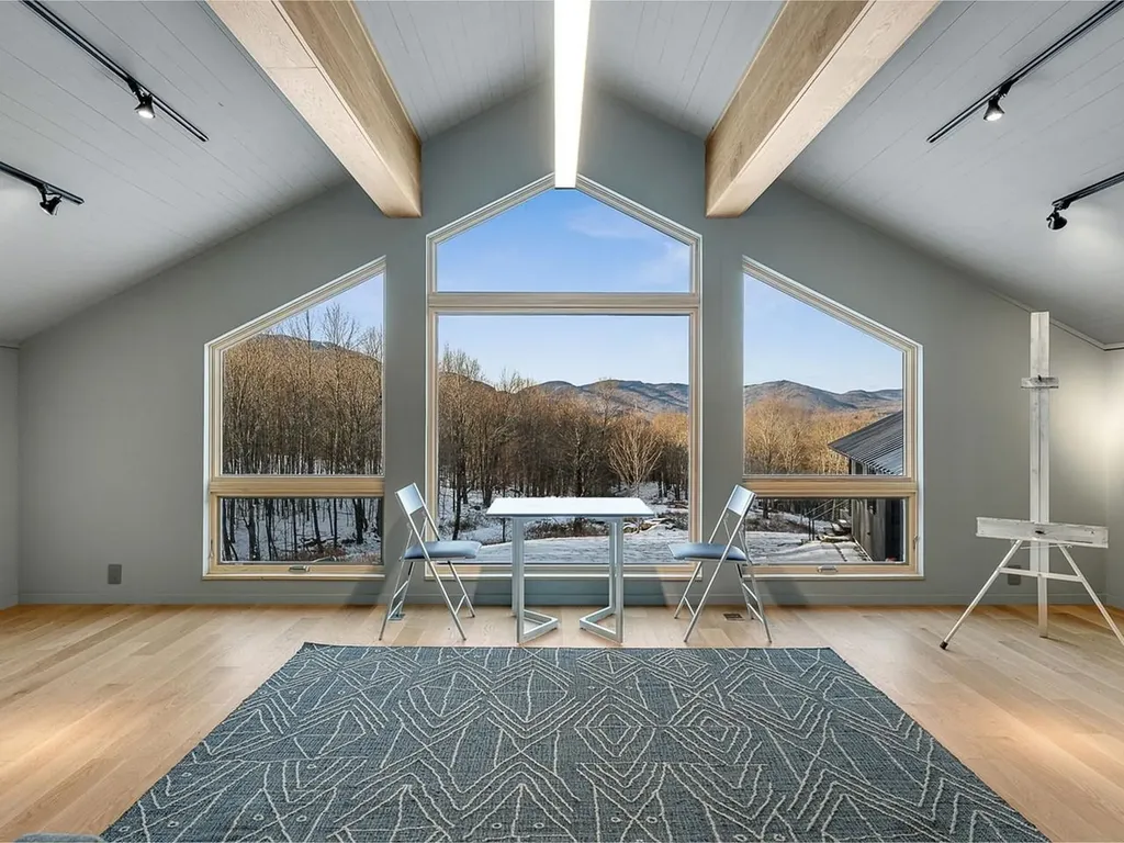 357 Old Quarry Road Fayston VT 05673