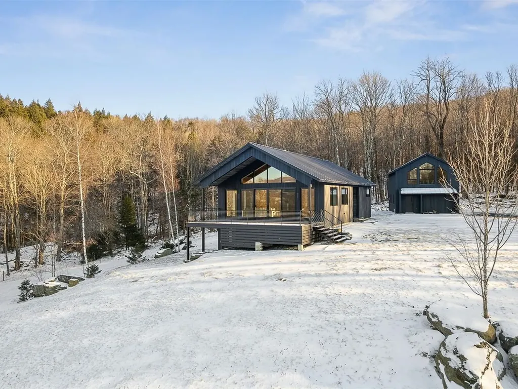 357 Old Quarry Road Fayston VT 05673