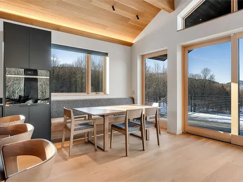 357 Old Quarry Road Fayston VT 05673