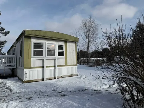 33 Rhodeside Acres Georgia VT 05478