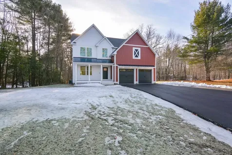 211 Hampstead Road Derry NH 03038