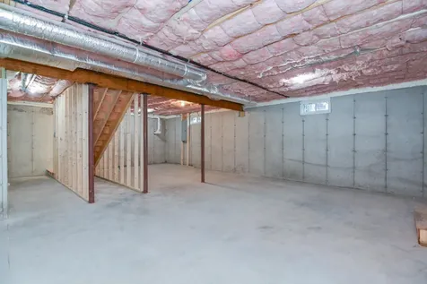 211 Hampstead Road Derry NH 03038