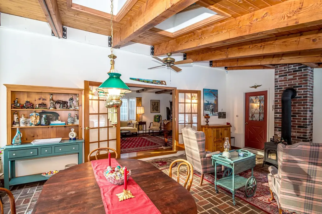 28 Washington Avenue Bartlett NH 03845