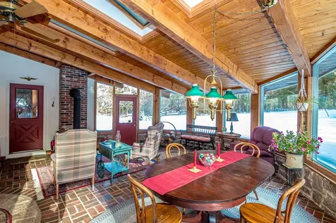 28 Washington Avenue Bartlett NH 03845