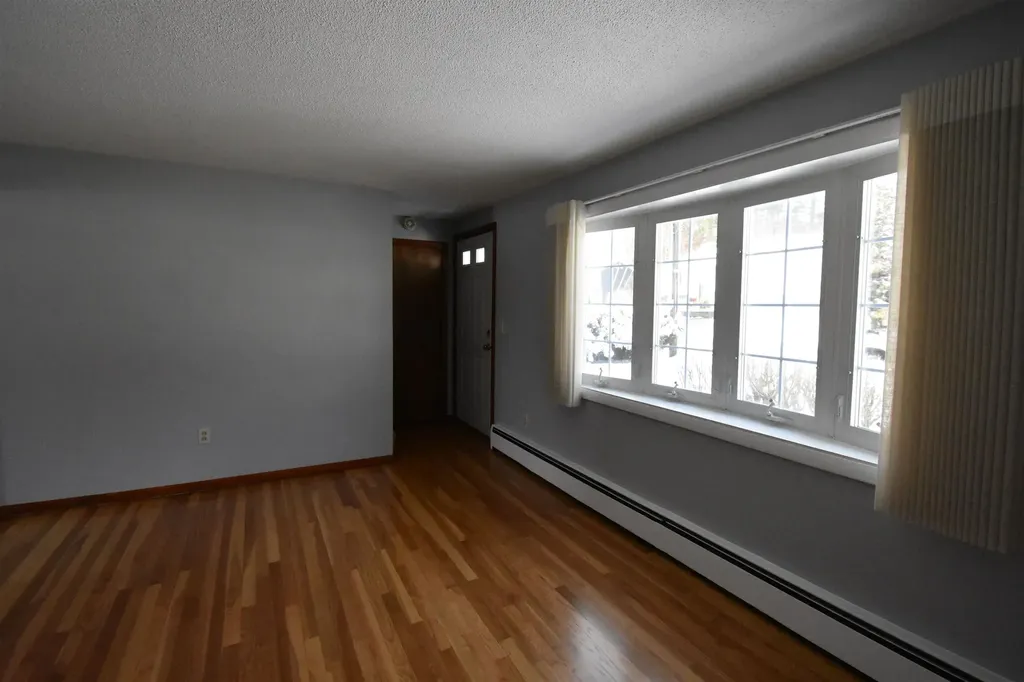 2 Wakefield Drive Nashua NH 03062