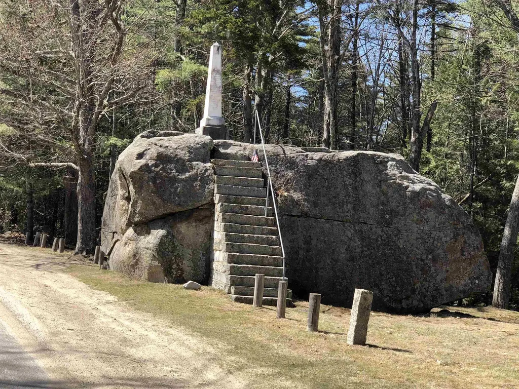 68 & 00 Gilman Valley & Route 25 W Tamworth NH 03883