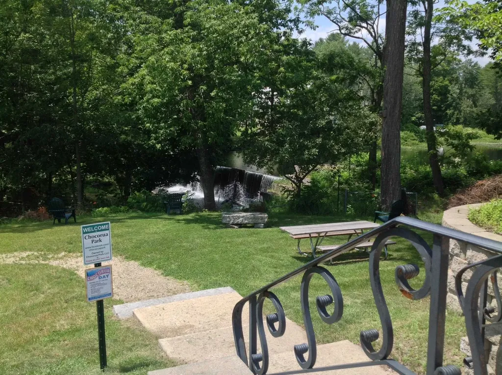 68 & 00 Gilman Valley & Route 25 W Tamworth NH 03883