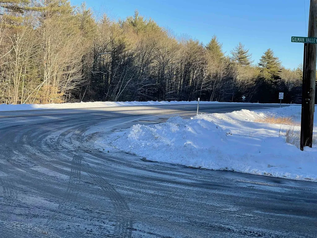 68 & 00 Gilman Valley & Route 25 W Tamworth NH 03883