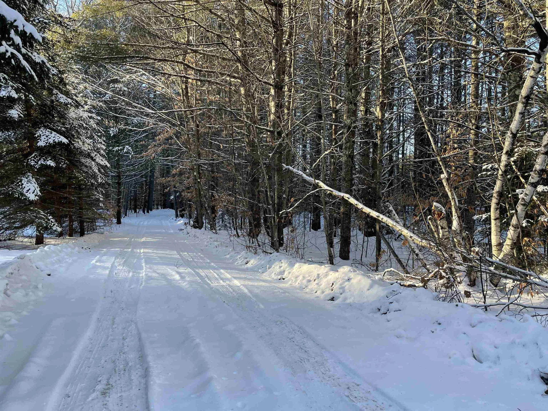 68 & 00 Gilman Valley & Route 25 W Tamworth NH 03883