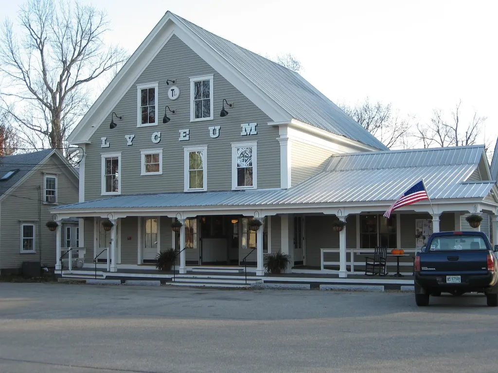 00 Route 25 W Tamworth NH 03883