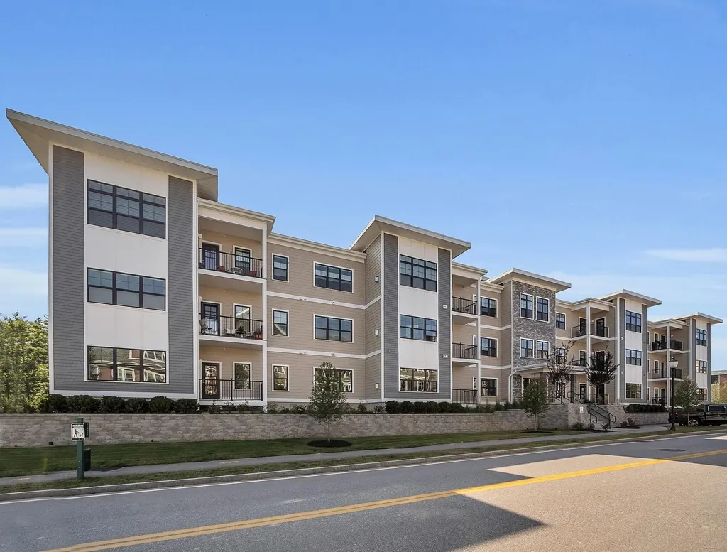 55 Pointe Place Dover NH 03820