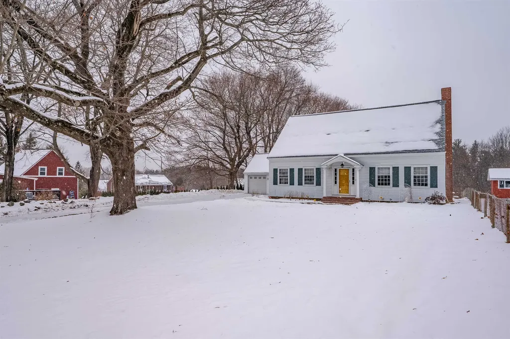 144 Rochester Hill Road Rochester NH 03867